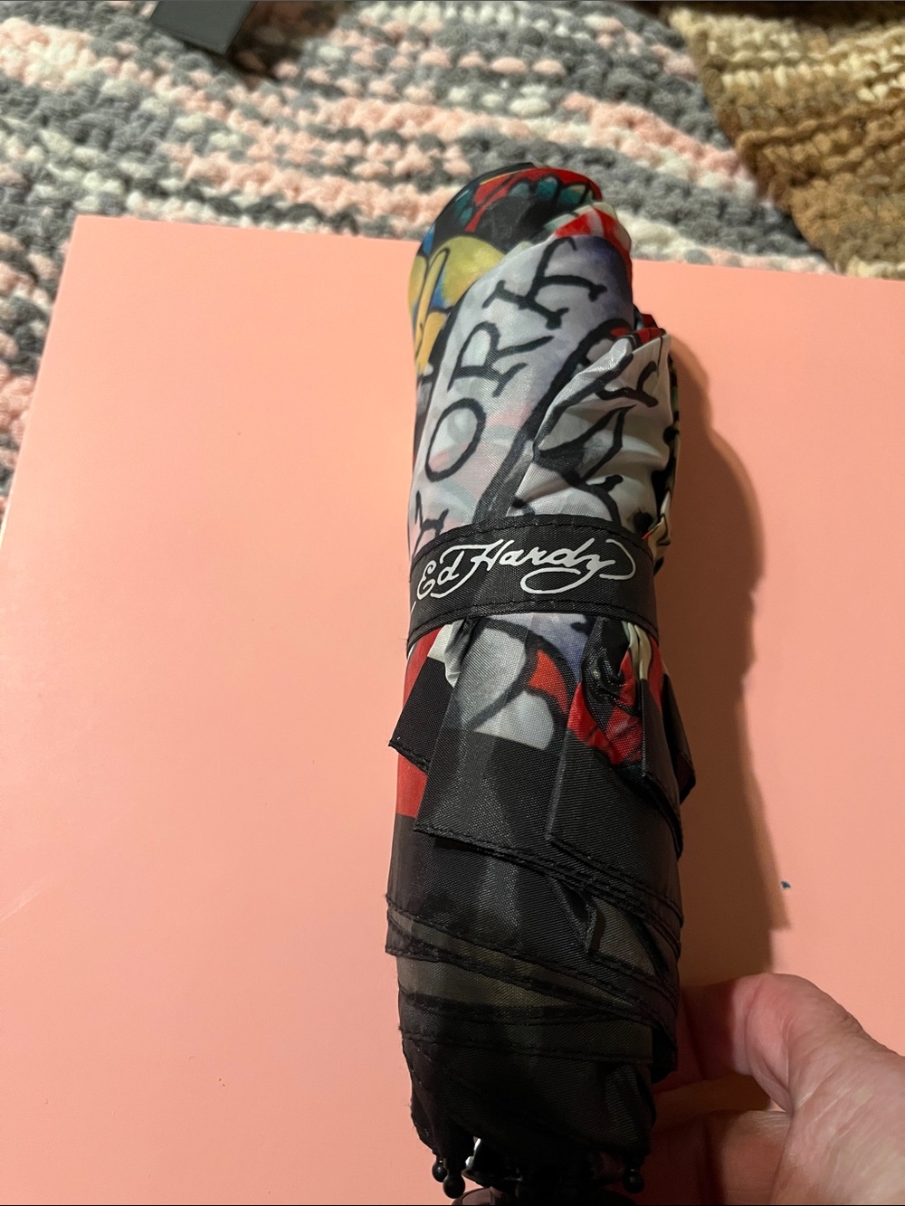 NWT Ed Hardy Black & Red Tattoo-Print Zip Wristlet and NWT Ed Hardy Umbrella 2pc - Picture 11 of 16